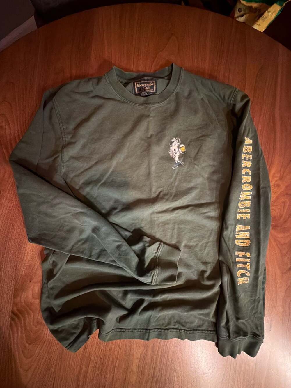 Abercrombie & Fitch Long Sleeve Graphic T-Shirt Size XL Green Large Mouth